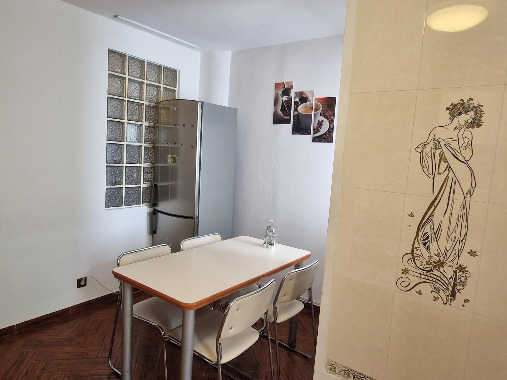 Stephanie Apartment-centru Civic בראשוב